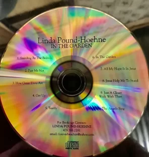 linda-pound-hoehne-in-the-garden-cd-disc